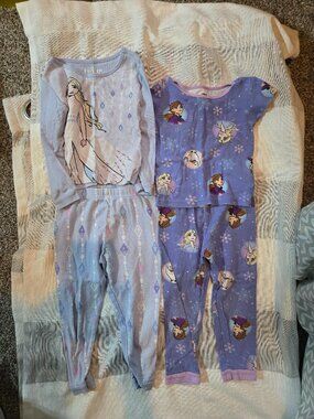 Set of frozen pjs